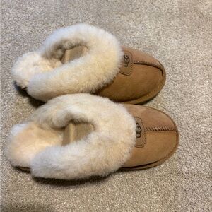 UGG Kids Chestnut Suede Slippers with Cream Sheepskin Cuff